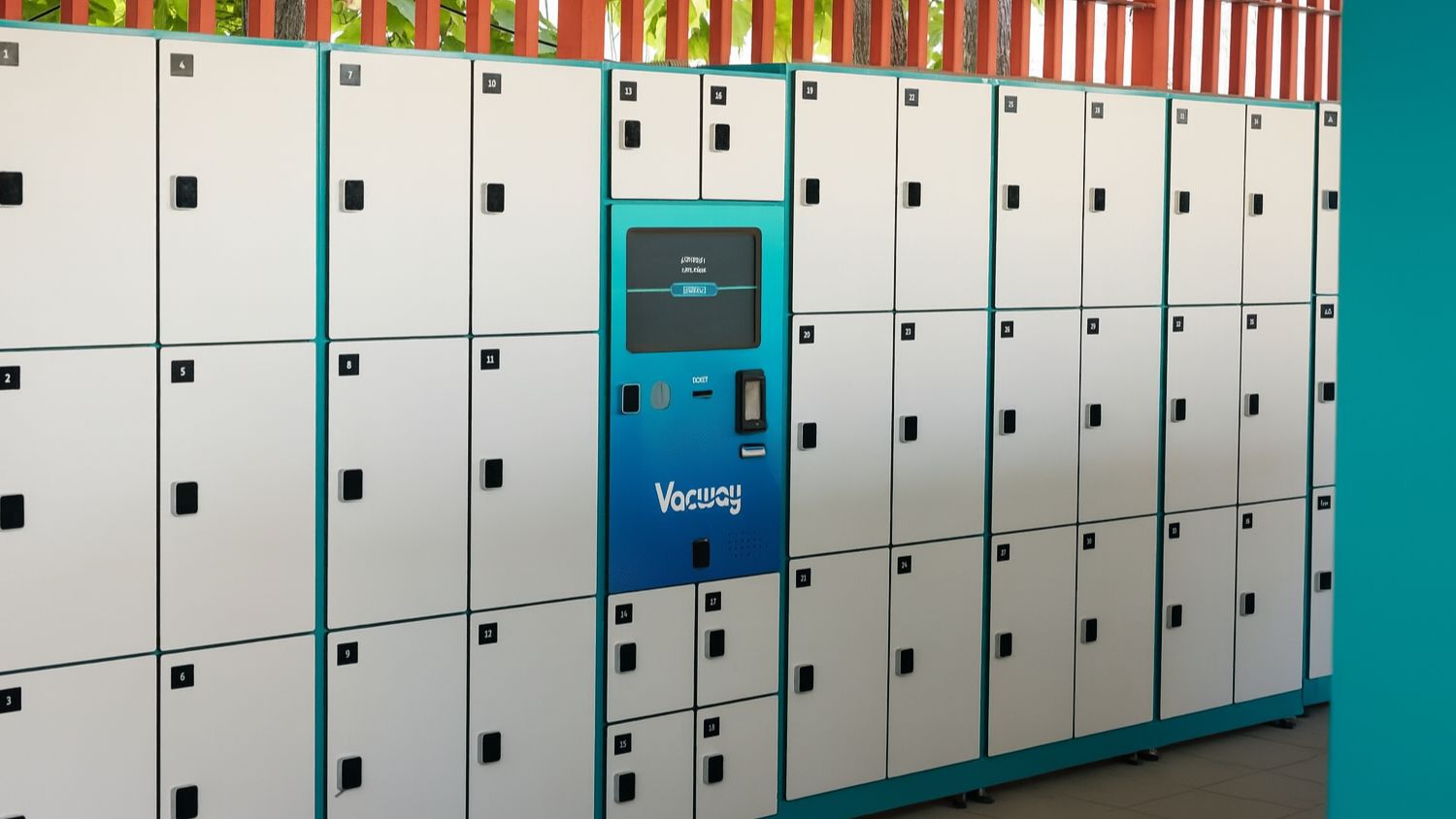 Isla Mágica &amp; Agua Mágica Over 1,630 lockers to enjoy the magic without worries